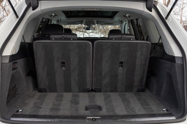 2017 Audi Q7 3.0T quattro Premium Plus w/ AWD &amp; Heated Seats