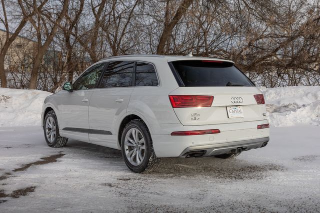 2017 Audi Q7 3.0T quattro Premium Plus w/ AWD &amp; Heated Seats