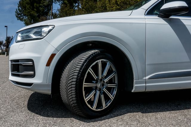 2017 Audi Q7 3.0T quattro Premium 2017 Audi Q7 3.0T quattro Premium
