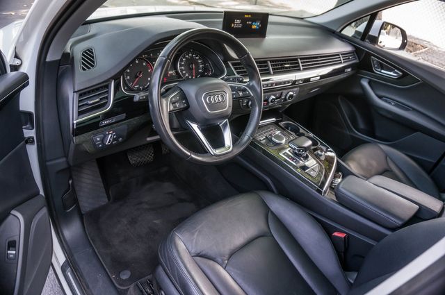 2017 Audi Q7 3.0T quattro Premium | Reseda, CA | Angeles Auto Alliance 2017 Audi Q7 3.0T quattro Premium | Reseda, CA | Angeles Auto Alliance