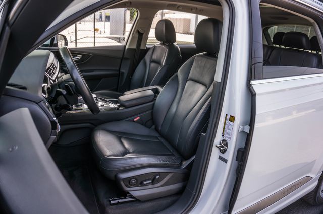2017 Audi Q7 3.0T quattro Premium | Reseda, CA | Angeles Auto Alliance 2017 Audi Q7 3.0T quattro Premium | Reseda, CA | Angeles Auto Alliance