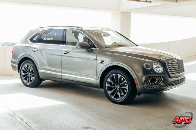 2017 Bentley Bentayga W12 Rear Seat Pkg