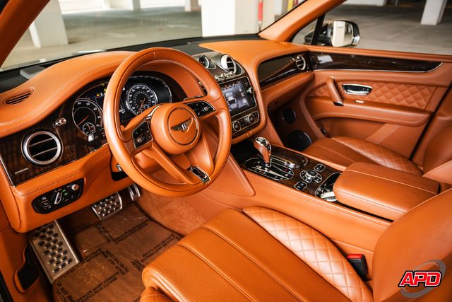 2017 Bentley Bentayga W12 Rear Seat Pkg 2017 Bentley Bentayga W12 Rear Seat Pkg