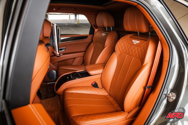 2017 Bentley Bentayga W12 Rear Seat Pkg 2017 Bentley Bentayga W12 Rear Seat Pkg
