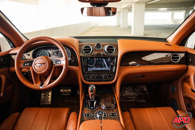 2017 Bentley Bentayga W12 Rear Seat Pkg 2017 Bentley Bentayga W12 Rear Seat Pkg