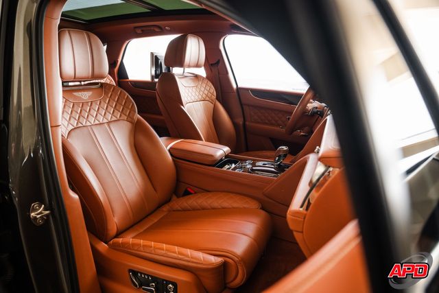 2017 Bentley Bentayga W12 Rear Seat Pkg