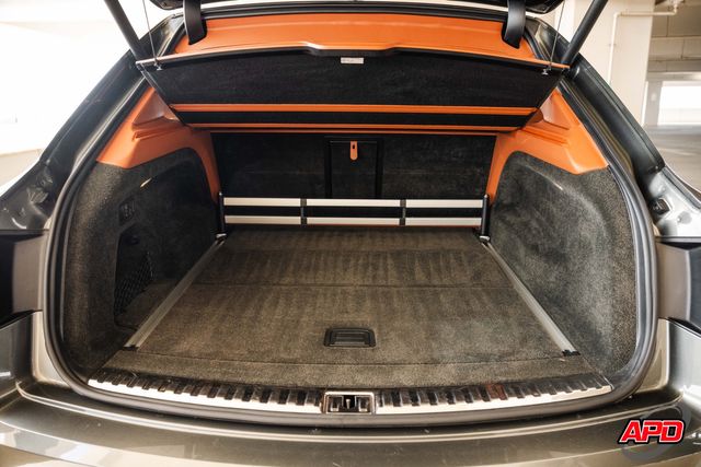 2017 Bentley Bentayga W12 Rear Seat Pkg