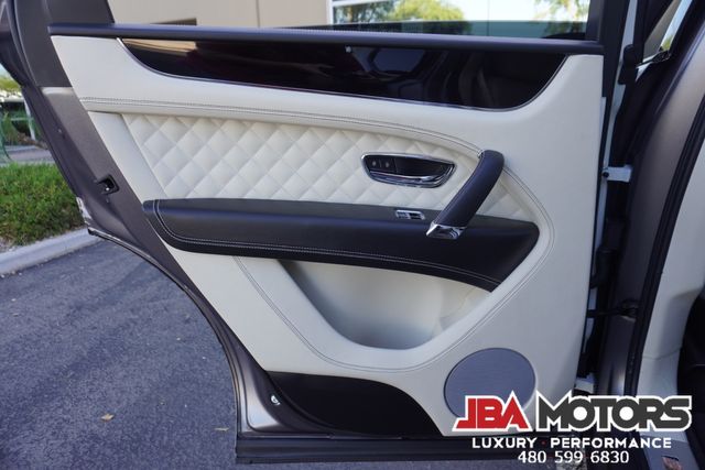 2017 Bentley Bentayga W12 AWD SUV Matte Wrap Diamond Stitched Interior | MESA, AZ | JBA MOTORS 2017 Bentley Bentayga W12 AWD SUV Matte Wrap Diamond Stitched Interior | MESA, AZ | JBA MOTORS