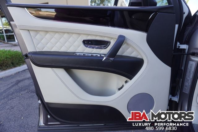 2017 Bentley Bentayga W12 AWD SUV Matte Wrap Diamond Stitched Interior | MESA, AZ | JBA MOTORS 2017 Bentley Bentayga W12 AWD SUV Matte Wrap Diamond Stitched Interior | MESA, AZ | JBA MOTORS
