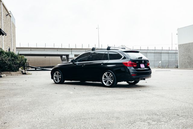 2017 BMW 3 Series 330i xDrive | Addison, TX | Apex Auto Sports 2017 BMW 3 Series 330i xDrive | Addison, TX | Apex Auto Sports