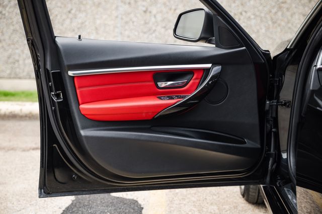 2017 BMW 3 Series 330i xDrive | Addison, TX | Apex Auto Sports 2017 BMW 3 Series 330i xDrive | Addison, TX | Apex Auto Sports