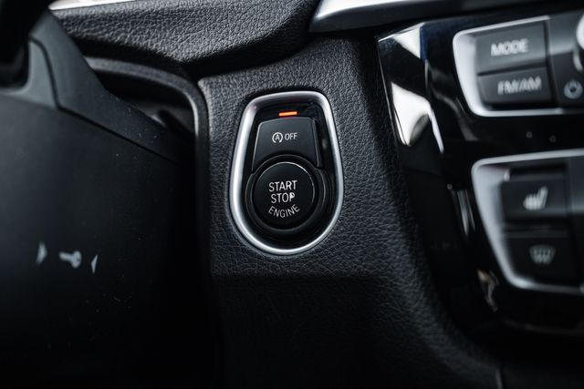 2017 BMW 3 Series 330i xDrive | Addison, TX | Apex Auto Sports 2017 BMW 3 Series 330i xDrive | Addison, TX | Apex Auto Sports