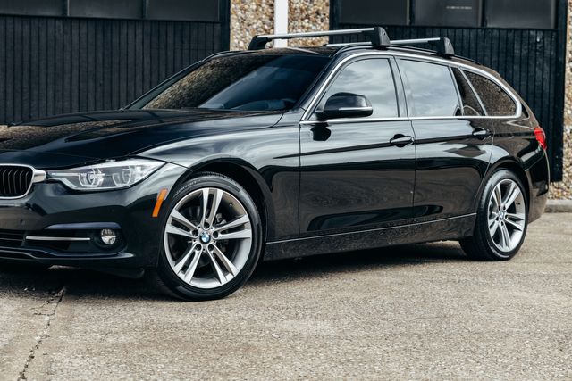 2017 BMW 3 Series 330i xDrive | Addison, TX | Apex Auto Sports 2017 BMW 3 Series 330i xDrive | Addison, TX | Apex Auto Sports