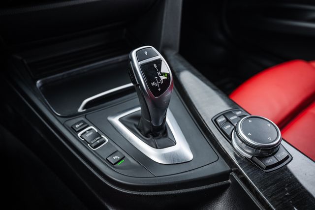 2017 BMW 3 Series 330i xDrive | Addison, TX | Apex Auto Sports 2017 BMW 3 Series 330i xDrive | Addison, TX | Apex Auto Sports