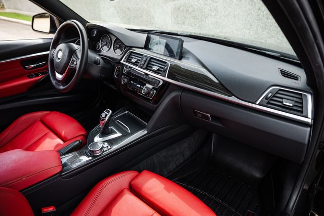 2017 BMW 3 Series 330i xDrive | Addison, TX | Apex Auto Sports 2017 BMW 3 Series 330i xDrive | Addison, TX | Apex Auto Sports