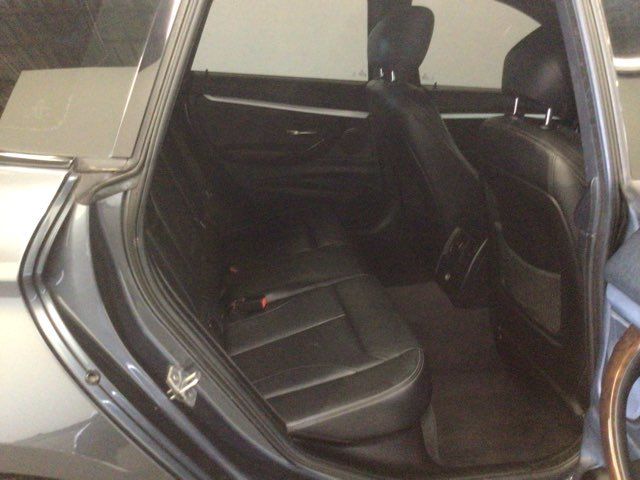 2017 BMW 3 Series 330i xDrive Gran Turismo