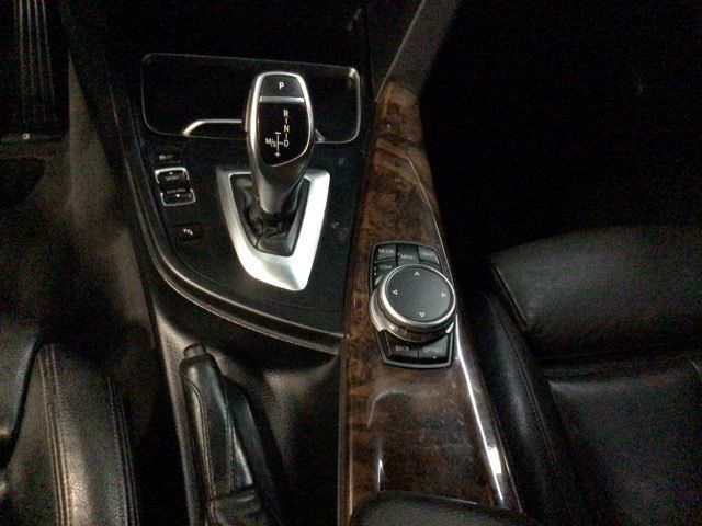 2017 BMW 3 Series 330i xDrive Gran Turismo