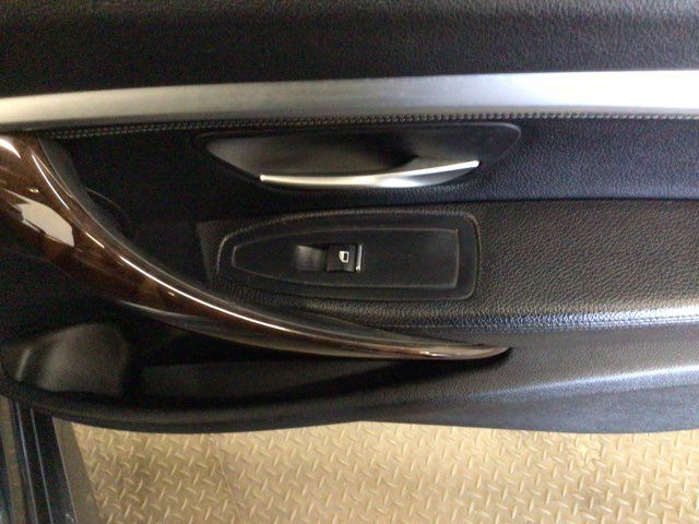 2017 BMW 3 Series 330i xDrive Gran Turismo