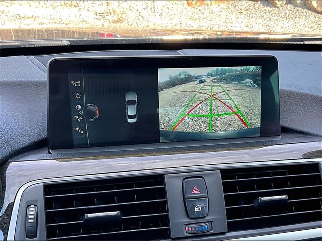 2017 BMW 3 Series 330i