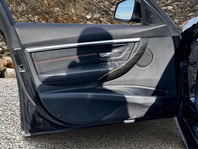 2017 BMW 3 Series 330i