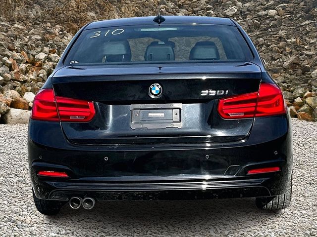 2017 BMW 3 Series 330i
