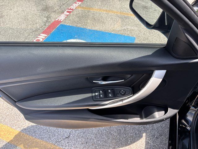 2017 BMW 3 Series 320i | San Antonio, TX | Clear Choice Automotive South 2017 BMW 3 Series 320i | San Antonio, TX | Clear Choice Automotive South