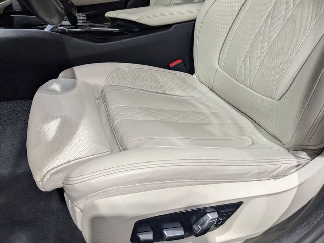 2017 BMW 5 Series 540i xDrive | Lake Forest IL | Executive Motor Carz 2017 BMW 5 Series 540i xDrive | Lake Forest IL | Executive Motor Carz