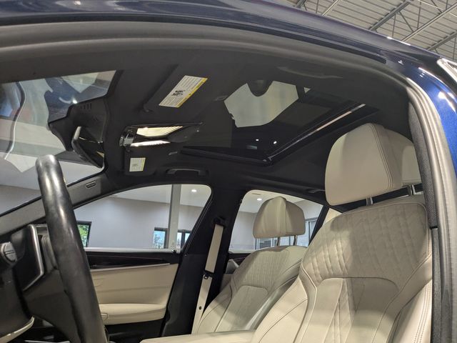 2017 BMW 5 Series 540i xDrive | Lake Forest IL | Executive Motor Carz 2017 BMW 5 Series 540i xDrive | Lake Forest IL | Executive Motor Carz