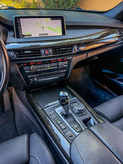 2017 BMW X5 xDrive40e iPerformance | Agoura Hills, CA | SoCal Auto Group 2017 BMW X5 xDrive40e iPerformance | Agoura Hills, CA | SoCal Auto Group