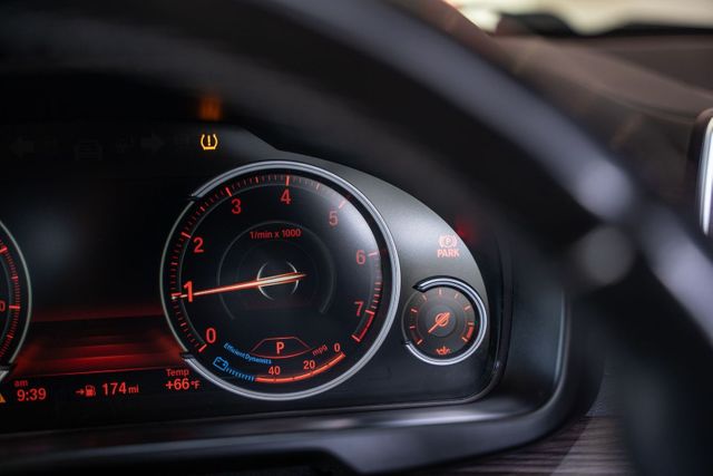 2017 BMW X6 xDrive35i | Addison, TX | Mr Car Guys 2017 BMW X6 xDrive35i | Addison, TX | Mr Car Guys