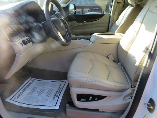 2017 Cadillac Escalade Luxury