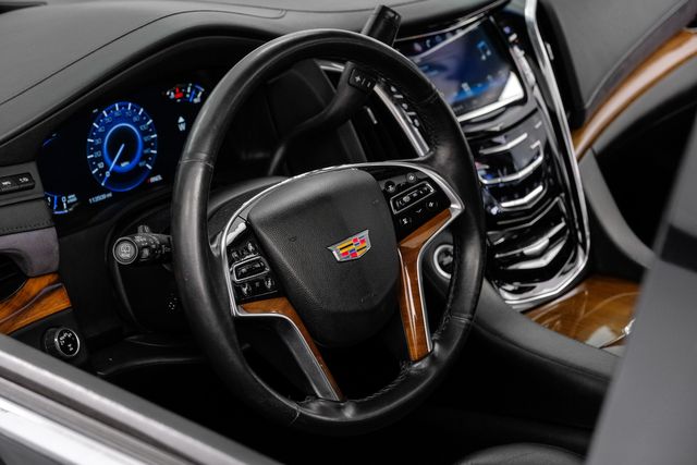 2017 Cadillac Escalade ESV Premium Luxury 4WD Moonroof RearDVD PowerSteps | Dallas, TX | Stevens Motor Company LLC 2017 Cadillac Escalade ESV Premium Luxury 4WD Moonroof RearDVD PowerSteps | Dallas, TX | Stevens Motor Company LLC