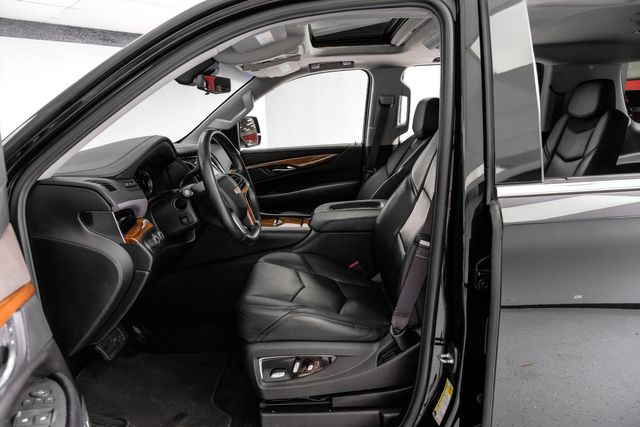 2017 Cadillac Escalade ESV Premium Luxury 4WD Moonroof RearDVD PowerSteps | Dallas, TX | Stevens Motor Company LLC 2017 Cadillac Escalade ESV Premium Luxury 4WD Moonroof RearDVD PowerSteps | Dallas, TX | Stevens Motor Company LLC