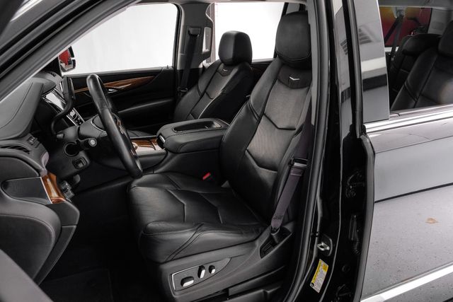 2017 Cadillac Escalade ESV Premium Luxury 4WD Moonroof RearDVD PowerSteps | Dallas, TX | Stevens Motor Company LLC 2017 Cadillac Escalade ESV Premium Luxury 4WD Moonroof RearDVD PowerSteps | Dallas, TX | Stevens Motor Company LLC