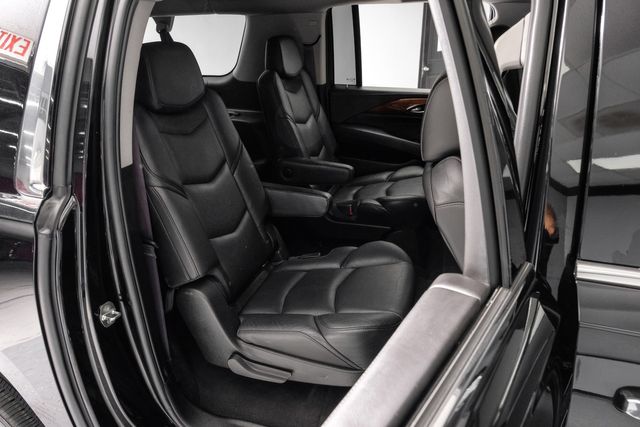 2017 Cadillac Escalade ESV Premium Luxury 4WD Moonroof RearDVD PowerSteps | Dallas, TX | Stevens Motor Company LLC 2017 Cadillac Escalade ESV Premium Luxury 4WD Moonroof RearDVD PowerSteps | Dallas, TX | Stevens Motor Company LLC