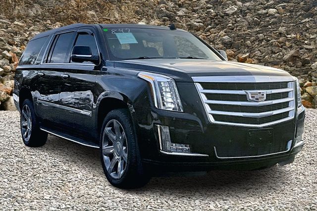2017 Cadillac Escalade ESV Luxury