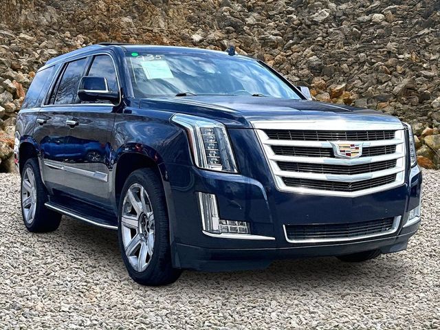 2017 Cadillac Escalade Luxury