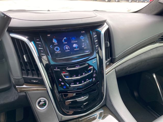 2017 Cadillac Escalade Platinum