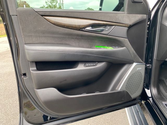 2017 Cadillac Escalade Platinum