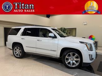 2017 Cadillac Escalade Premium Luxury | Worth, IL | Titan Auto Sales in Worth, IL 60482