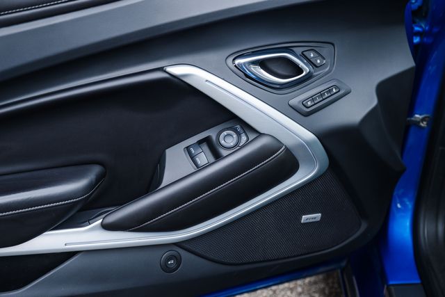 2017 Chevrolet Camaro SS | Addison, TX | Apex Auto Sports 2017 Chevrolet Camaro SS | Addison, TX | Apex Auto Sports