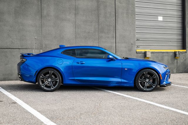 2017 Chevrolet Camaro SS | Addison, TX | Apex Auto Sports 2017 Chevrolet Camaro SS | Addison, TX | Apex Auto Sports
