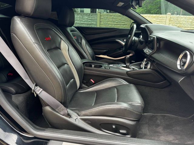 2017 Chevrolet Camaro SS | Houston, TX | Houston Auto Credit 2017 Chevrolet Camaro SS | Houston, TX | Houston Auto Credit