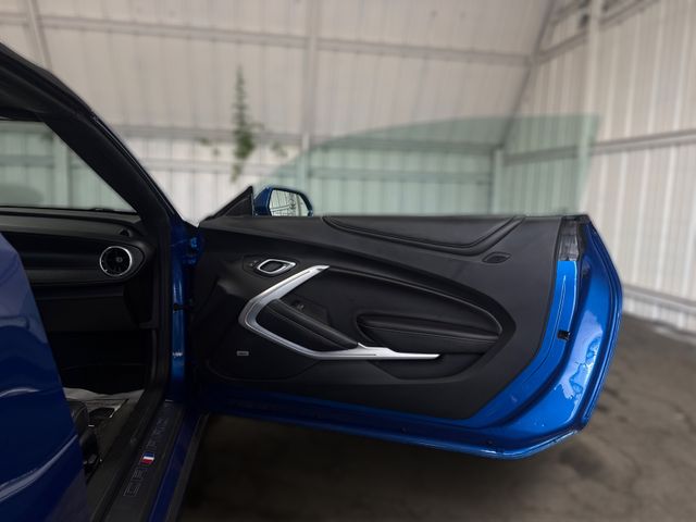 2017 Chevrolet CAMARO SS | Houston, TX | Texas Star Motors 2017 Chevrolet CAMARO SS | Houston, TX | Texas Star Motors