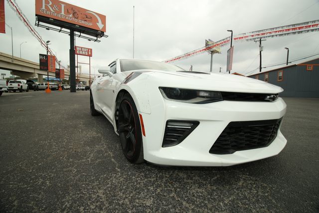 2017 Chevrolet Camaro SS | San Antonio, TX | R&L Certified Auto Group 2017 Chevrolet Camaro SS | San Antonio, TX | R&L Certified Auto Group