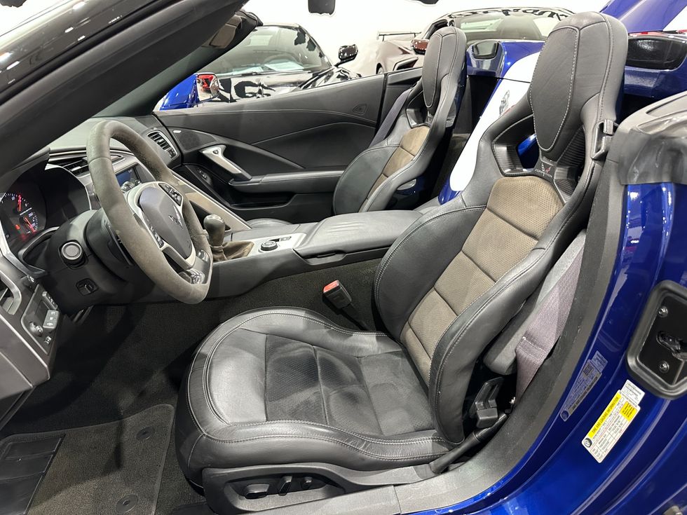 2017 Chevrolet Corvette GS CONV 2LT, Z15, AE4, UQT, DXX, N26, 7