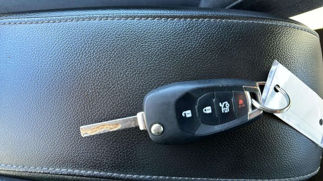 2017 Chevrolet Cruze LT Auto | Alpharetta, GA | Star Motors 2017 Chevrolet Cruze LT Auto | Alpharetta, GA | Star Motors