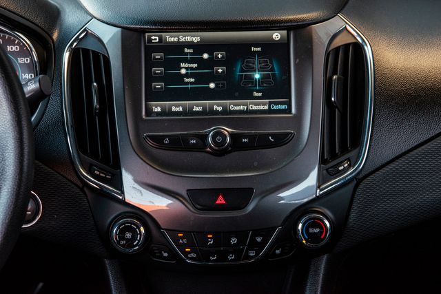 2017 Chevrolet Cruze LT Auto | Van Nuys, CA | Stellar Auto INC. 2017 Chevrolet Cruze LT Auto | Van Nuys, CA | Stellar Auto INC.