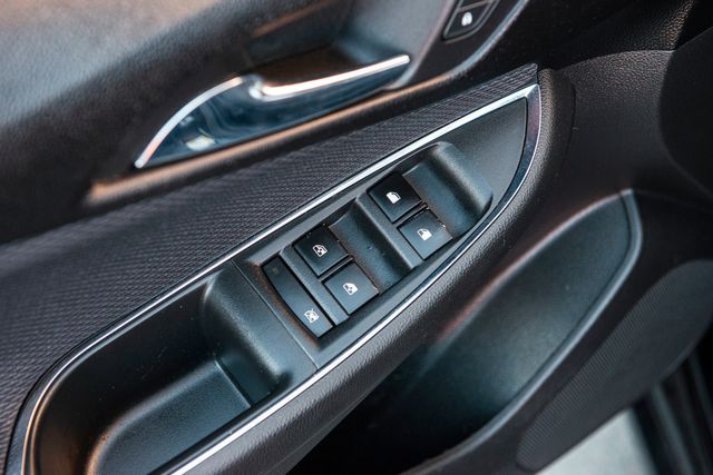 2017 Chevrolet Cruze LT Auto | Van Nuys, CA | Stellar Auto INC. 2017 Chevrolet Cruze LT Auto | Van Nuys, CA | Stellar Auto INC.