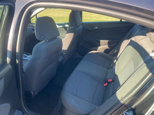 2017 Chevrolet Cruze LT Auto | Ephrata, PA | Pine Tree Motors 2017 Chevrolet Cruze LT Auto | Ephrata, PA | Pine Tree Motors